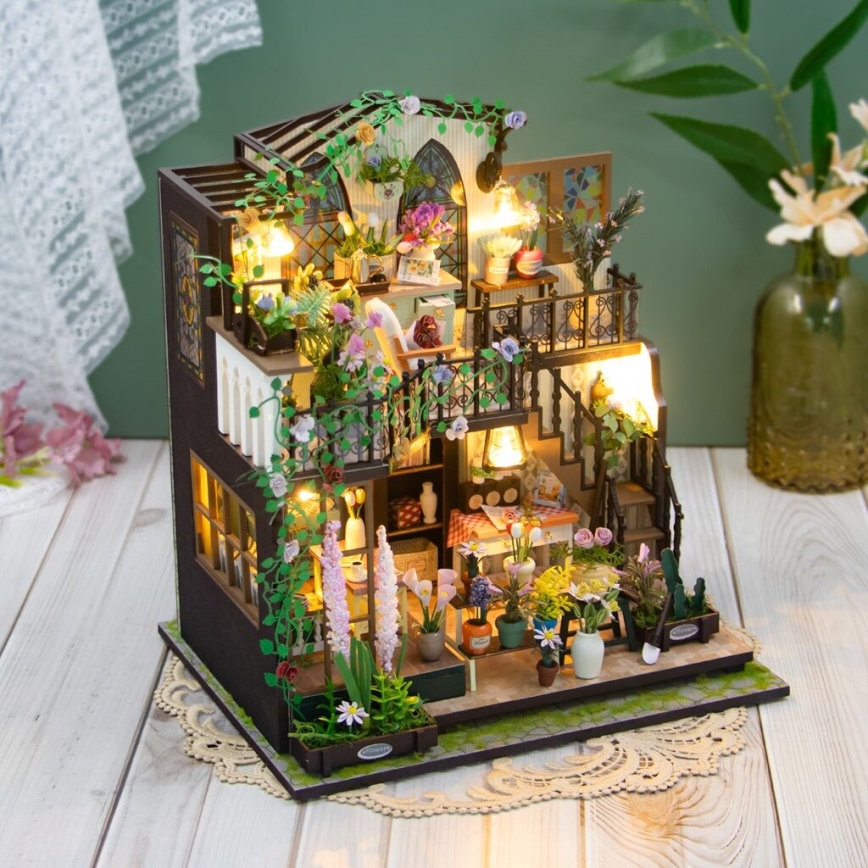 2Kids Toys - Casa in miniatura La serra di Darcy 2xAAA