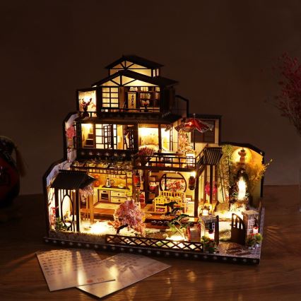 2Kids Toys - Casa in miniatura Villa Sakura di lusso 2xAAA