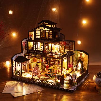 2Kids Toys - Casa in miniatura Villa Sakura di lusso 2xAAA