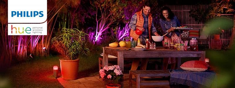 Cambia il look del tuo giardino con l'illuminazione Philips Hue