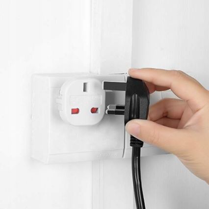 Adattatore da viaggio UK/EU 230V bianco