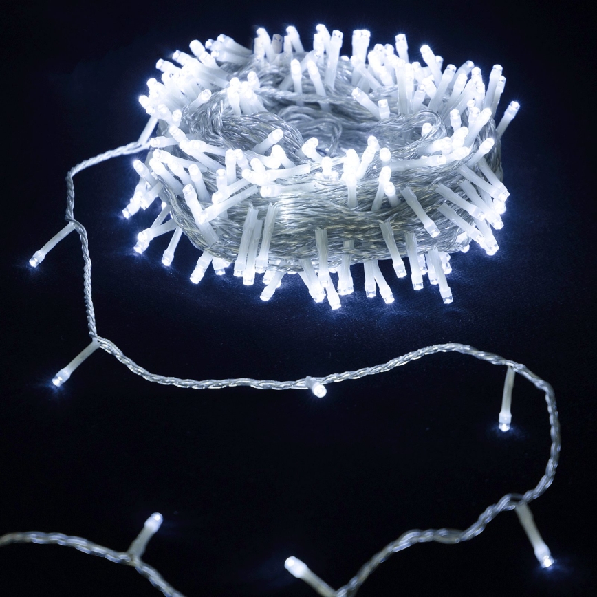 Aigostar - Catena luminosa natalizia LED 30xLED/3xAA 3,3m bianco freddo