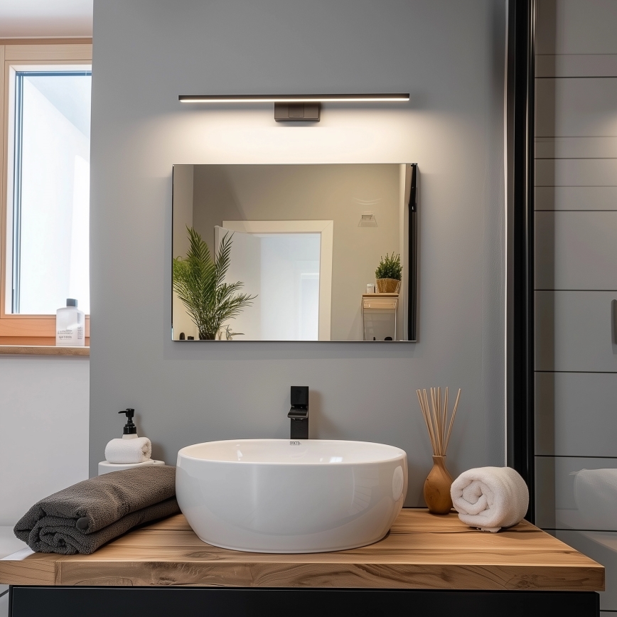 Aigostar - Illuminazione a LED per specchi da bagno LED/12W/230V 4000K 60 cm IP44 nero