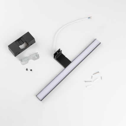 Aigostar - Illuminazione LED per specchio da bagno LED/8W/230V 4000K 40 cm IP44 nero