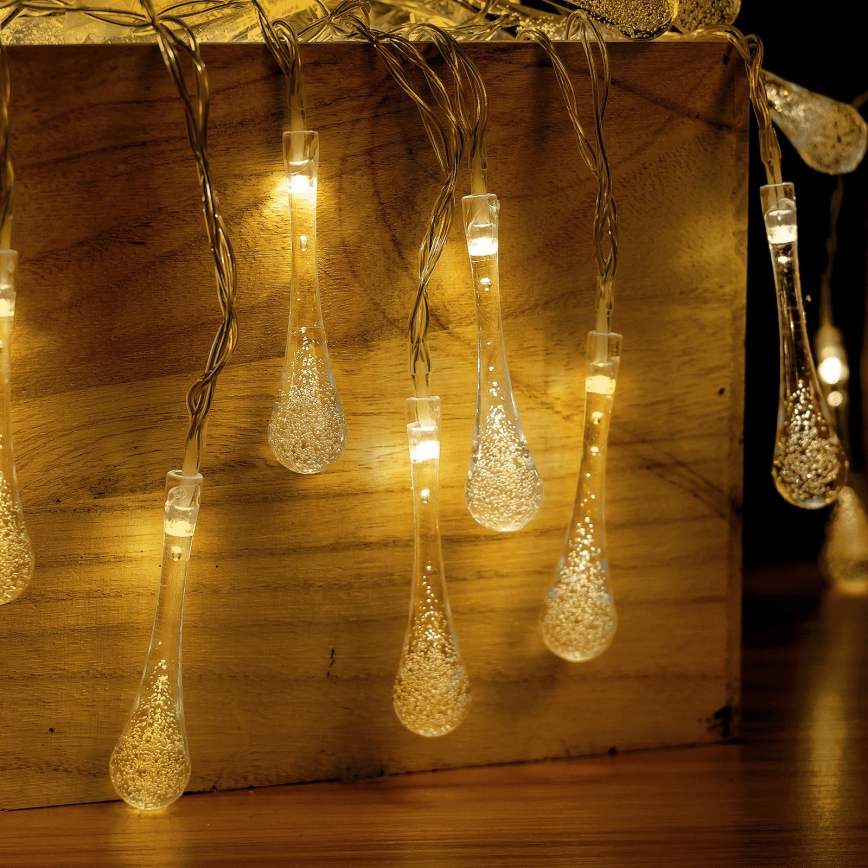 Aigostar - Catena luminosa natalizia da esterno 25xLED/8 funzioni 3xAA 2,5 m IP44 bianco caldo a goccia