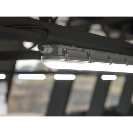 Apparecchio tecnico dimmerabile a LED/24/30/35/40W/230V IP66 120 cm