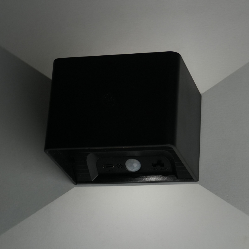 LED Dimmerabile muro touch chiaro con sensore MIRI LED/2,5W/3,7V 3000/4000/6400K 4000 mAh nero