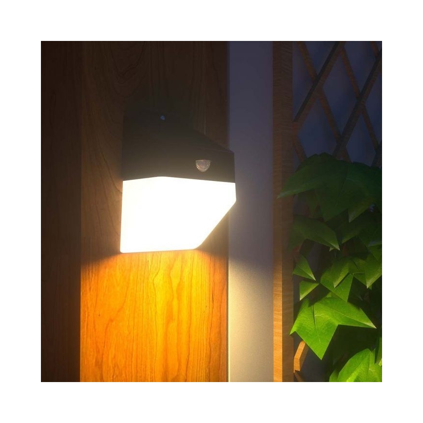 Applique a LED solare con sensore LED/2W/3,7V 4000K IP65