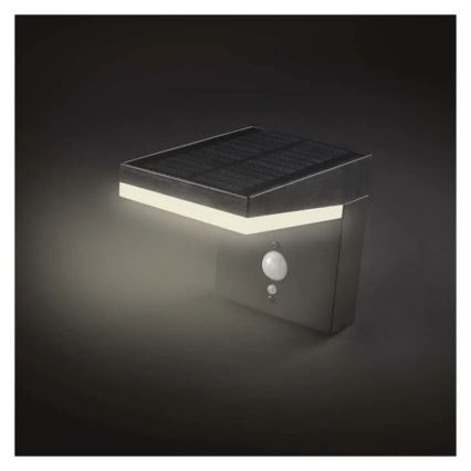Applique a LED solare con sensore LED/4,4W/3,7V 2200 mAh IP44