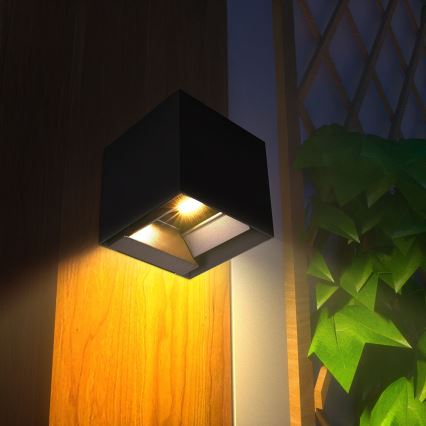 Applique a LED solare con sensore LED/9W/3,7V 3000/4000/5000K 2600 mAh IP65 nero