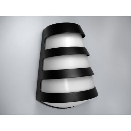 Applique da esterno LED HAGENAL LED/10W/230V IP54 nero