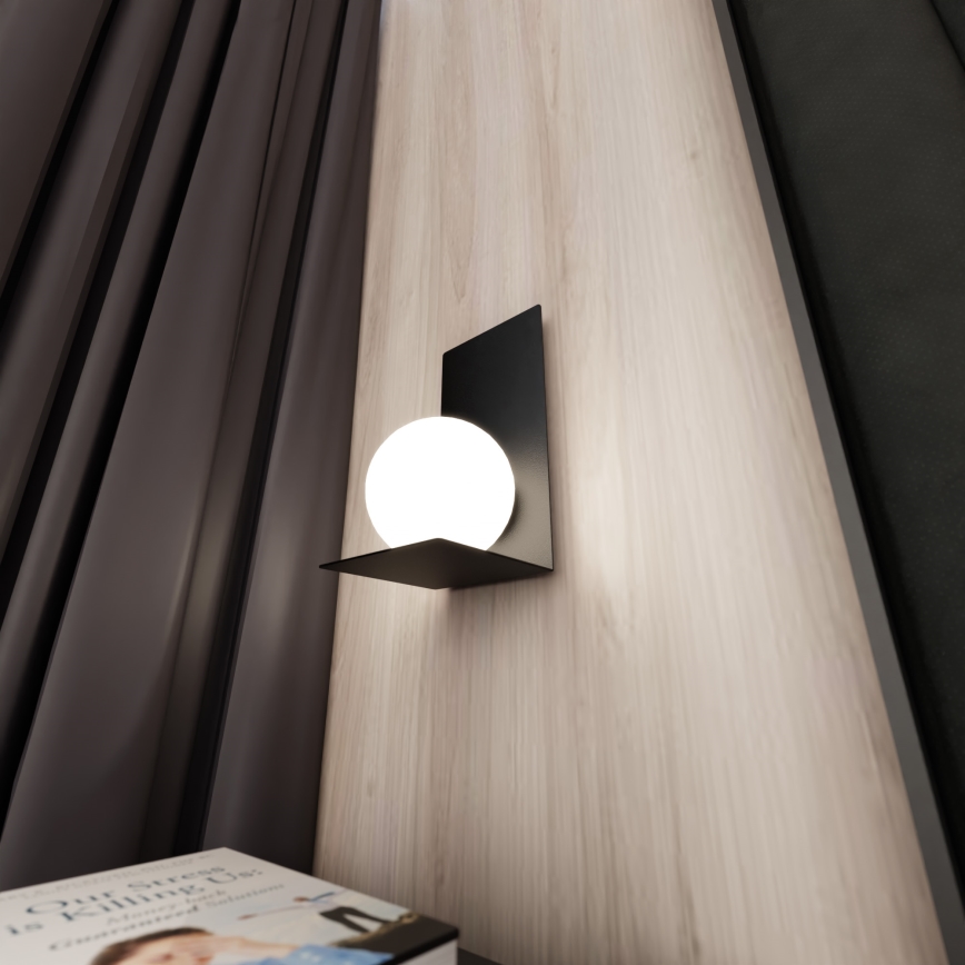 Applique FORM 1xE14/10W/230V nero