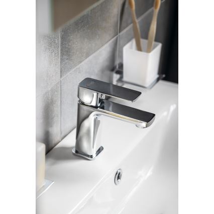 Aqualine - Rubinetto del lavandino FACTOR cromo lucido
