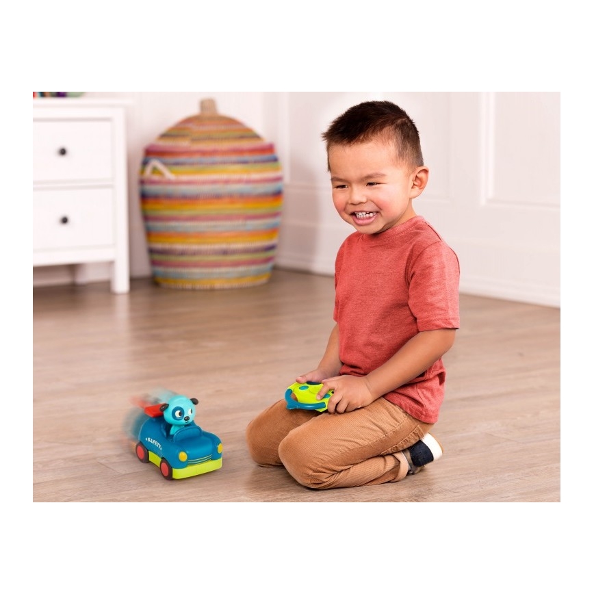 B-Toys - Auto con telecomando Cane Woofer 4xAA + 2xAAA