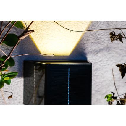 Brilagi - Applique a LED solare con sensore SOLAR CUBE LED/2W/3,2V 1300 mAh IP54