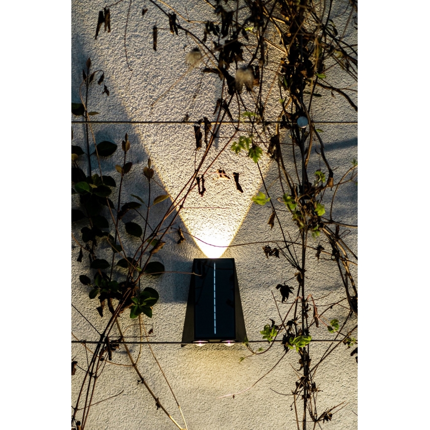 Brilagi - Applique a LED solare PYRAMID LED/2W/3,2V 1300 mAh IP54