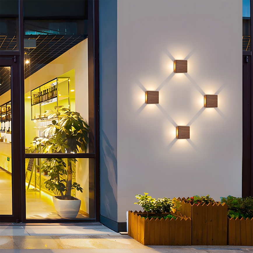 Brilagi - Applique da esterno a LED QUADRAY, 6W/230V, finitura effetto legno, IP54