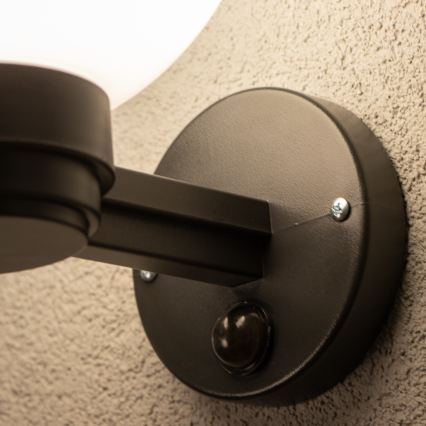 BRILAGI - Applique esterna con sensore di movimento HARBOR 1xE27/40W/230V IP33 antracite/bianco