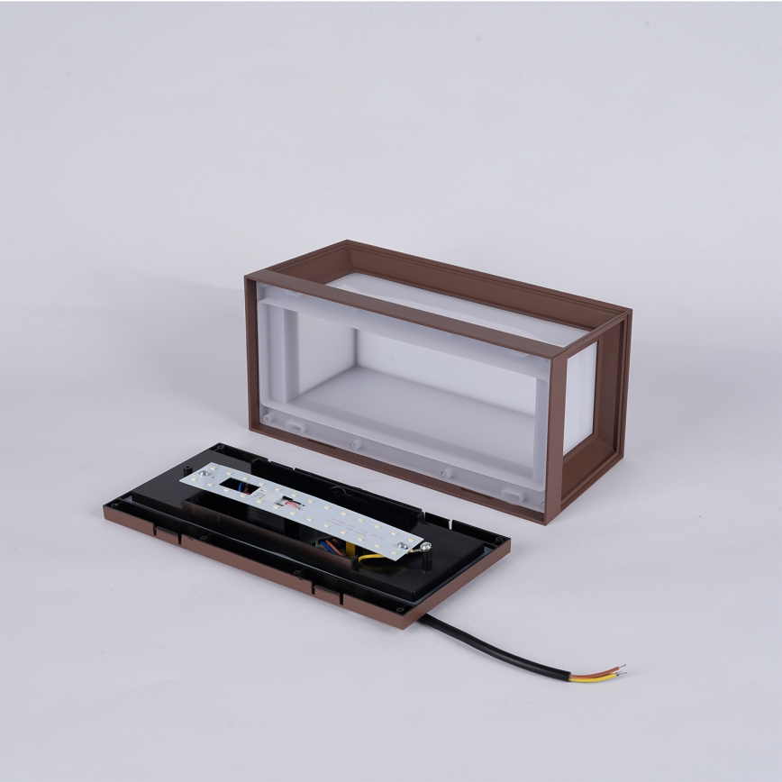 Brilagi - Applique da esterno a LED con sensore PARKER LED/12W/230V marrone IP44