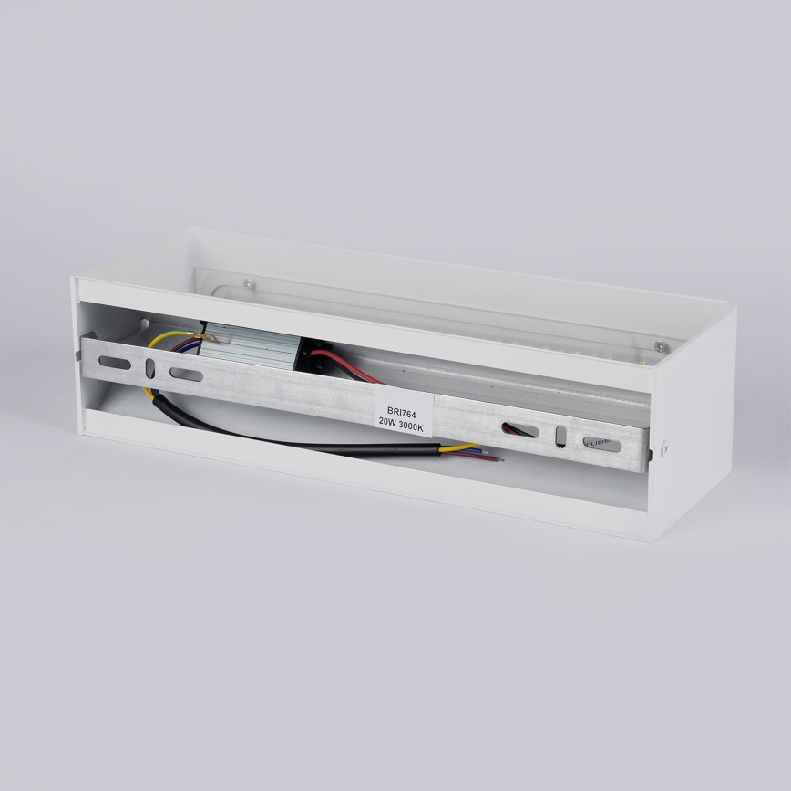 Brilagi - Applique da esterno LED DONNANI LED/12W/230V bianca IP44