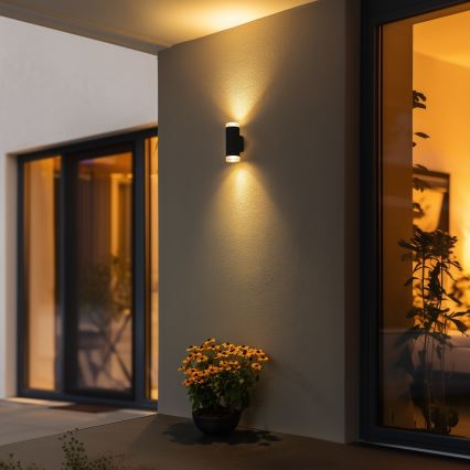 Brilagi - Applique da esterno LED RGBW dimmerabile MATERA 2xGU10/4,8W/230V 3000K IP54 nero + telecomando