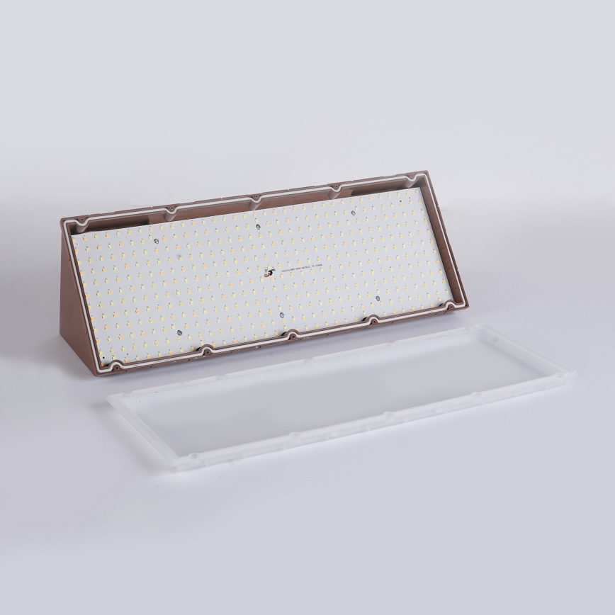 Brilagi - Applique LED da esterno TRIANGLE LED/42W/230V 45 cm marrone IP65