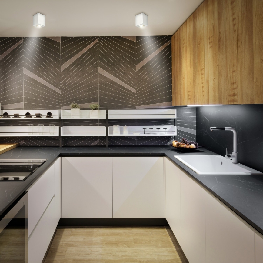 Brilagi - Faretto LED RGBW dimmerabile MIA 1xGU10/6W/230V 3000K 100x80 mm bianco + telecomando