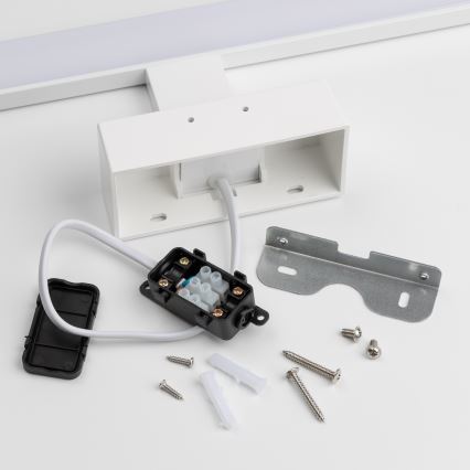 Brilagi - Specchio da bagno con luce LED 3 in 1 VESTRA, 8 W/230 V, 40 cm, IP44, bianco