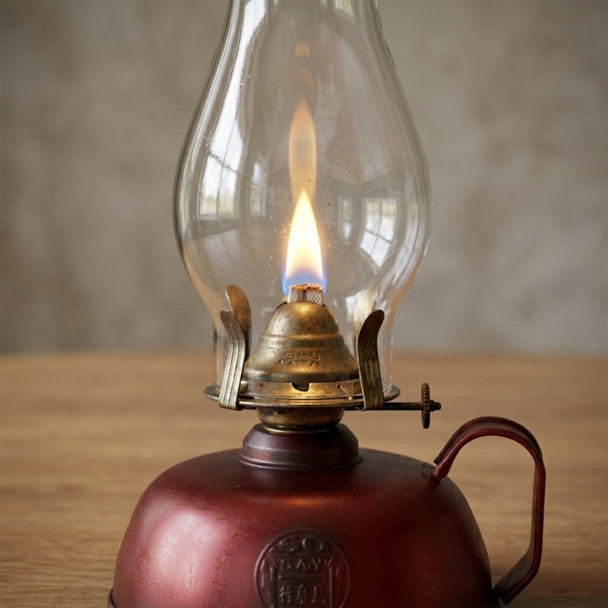 Brilagi - Lampada a petrolio MERLIN rossa