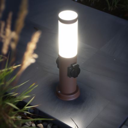 Brilagi - Lampada da esterno con 2 prese SCHUKO NOVA 1xE27/15W/230V 40 cm IP44 marrone