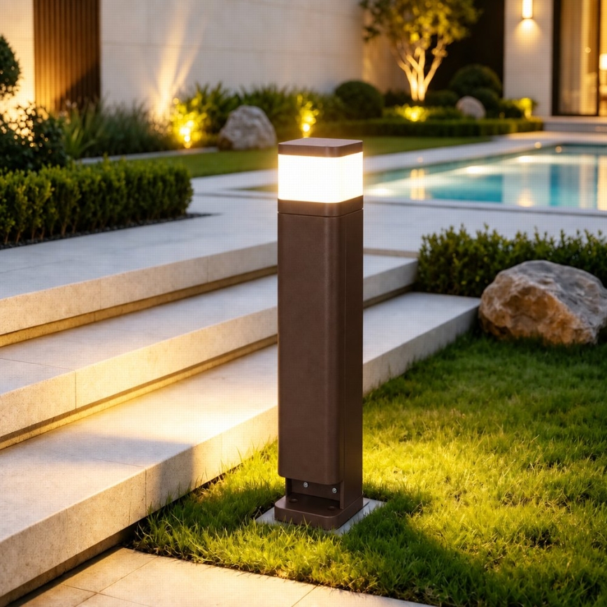BRILAGI - Lampada da esterno con 2 prese SCHUKO PILLAR 1xG9/11W/230V IP44 marrone