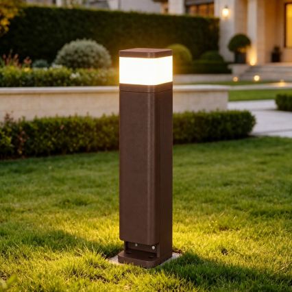 BRILAGI - Lampada da esterno con 2 prese SCHUKO PILLAR 1xG9/11W/230V IP44 marrone