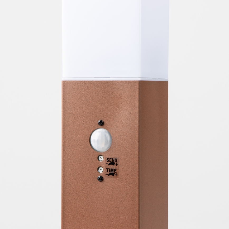 Brilagi - Lampada da esterno con sensore NOVA 1xE27/15W/230V 40 cm IP44 marrone