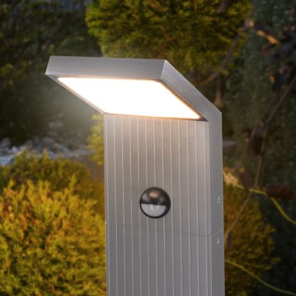 Brilagi - Lampada LED da esterno con sensore RIANO LED/8W/230V argento IP65