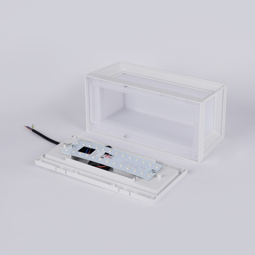 Brilagi - Lampada da parete LED per esterni con sensore PARKER LED/12W/230V bianca IP44