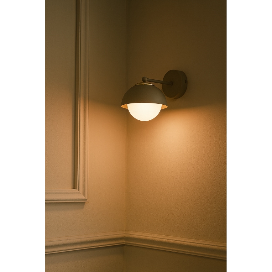 Brilagi - Lampada da parete COSMO 1xE27/60W/230V beige/oro