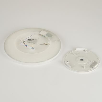 Brilagi - Plafoniera LED da bagno ULTRA SLIM LED/12W/230V diametro 22,5 cm bianco IP54