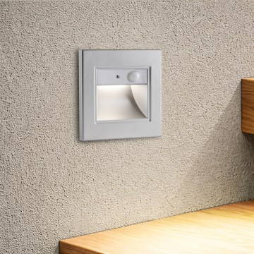 Brilagi - Lampada LED per scale con sensore STEP LIGHT LED/1,5W/230V IP44 argento