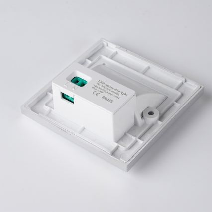 Brilagi - Lampada LED per scale con sensore STEP LIGHT LED/1,5W/230V IP44 argento