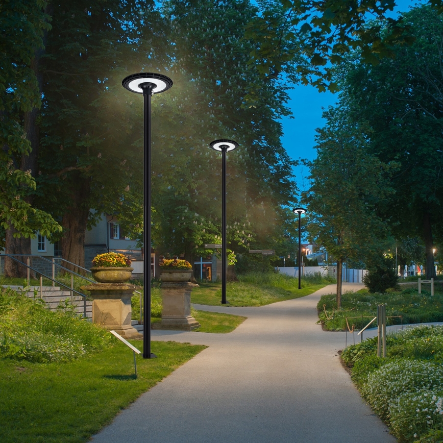 Brilagi - lampione stradale a LED con palo 4 m URBANSPARK LED/120W/230V nero IP65