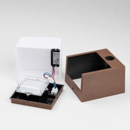 BRILAGI - Applique LED da esterno con sensore TERNI LED/12W/230V marrone IP44