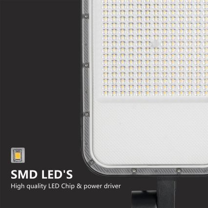 Brilagi - Lampione stradale LED da esterno con palo e snodo 4 m URBANLIGHT LED/200W/230V nero IP65