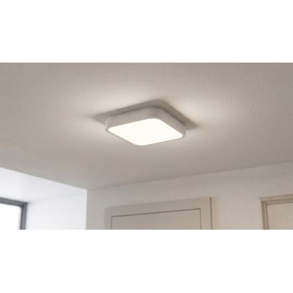 BRILAGI - Plafoniera LED per bagno con sensore ZENNA LED/18W/230V 28,5x28,5 cm IP44 bianca + telecomando