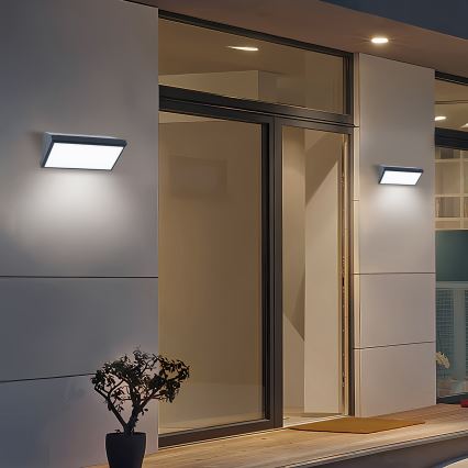 Brilagi - LED RGBW dimmerabile applique da esterno TRIANGLE 1xE27/15W/230V 2700-6500K IP65 antracite