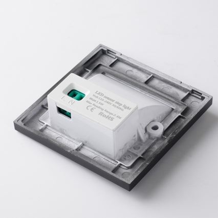 Brilagi - Lampada LED per gradini con sensore STEP LIGHT LED/1,5W/230V IP44 nera