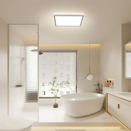 Brilagi - Lampada da soffitto LED per bagno ULTRA SLIM LED/24W/230V 42x42 cm finitura argento IP54
