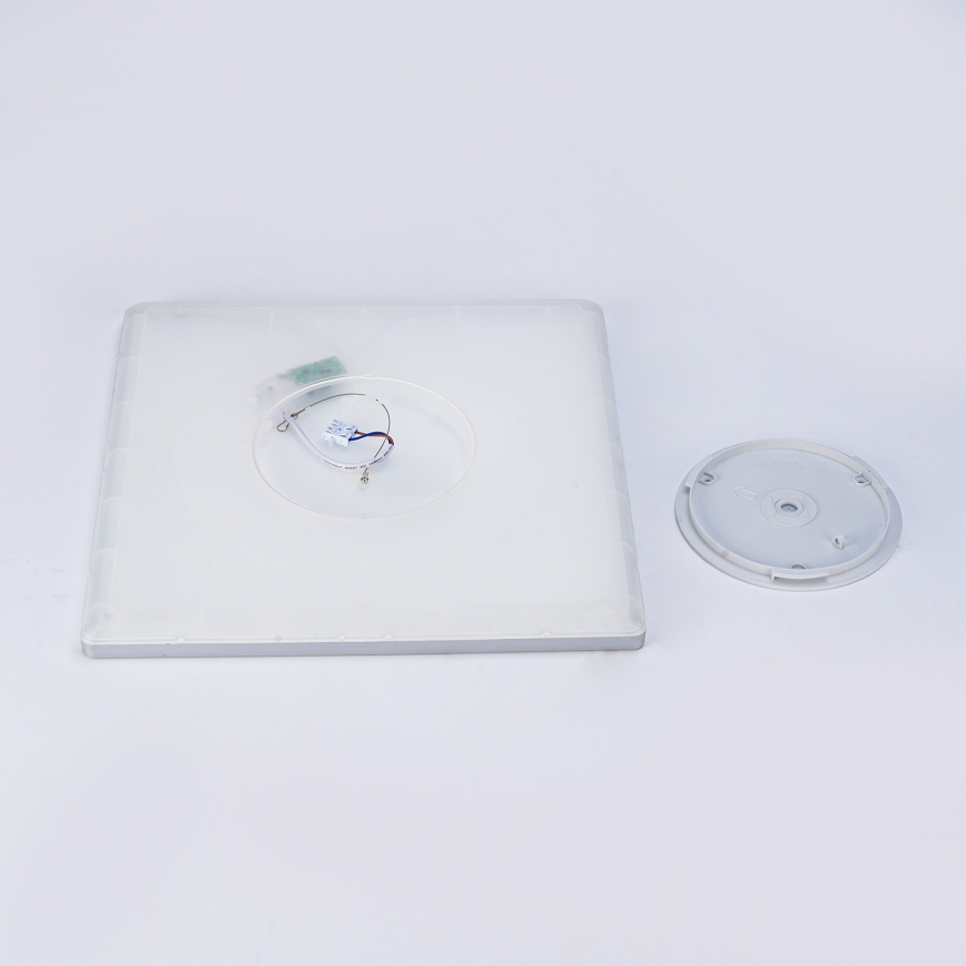 Brilagi - Lampada da soffitto LED per bagno ULTRA SLIM LED/24W/230V 42x42 cm finitura argento IP54