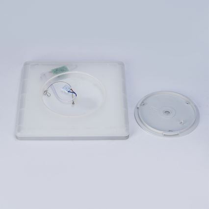 Brilagi - Plafoniera da bagno LED ULTRA SLIM LED/18W/230V 30x30 cm argento IP54