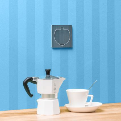 Brilagi - Presa da incasso per cucina INBOX IP55 cromo opaco quadrata