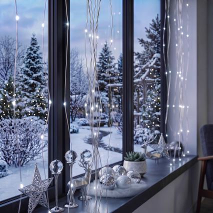BRILAGI - Tenda di Natale LED 300xLED/8 funzioni/3xAA/USB 1,2m bianco freddo